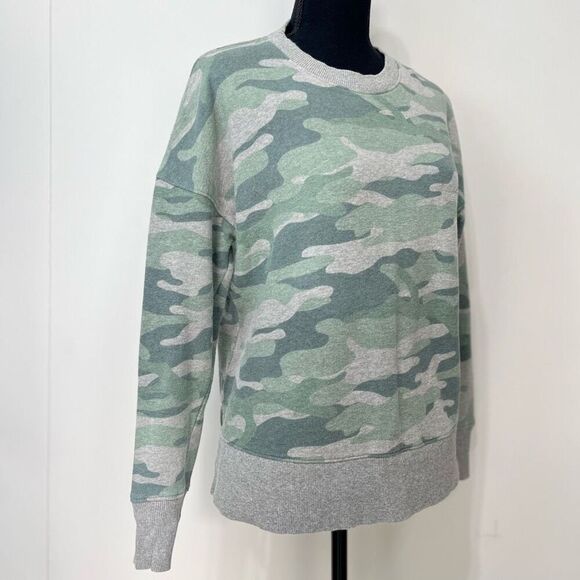 Time and Tru Camo Crew Neck Sweatshirt Size Small Women’s Green and Grey - Picture 1 of 10